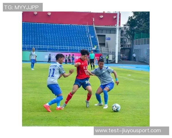 精彩七人制足球赛视频回顾让你领略激情与团队合作的魅力